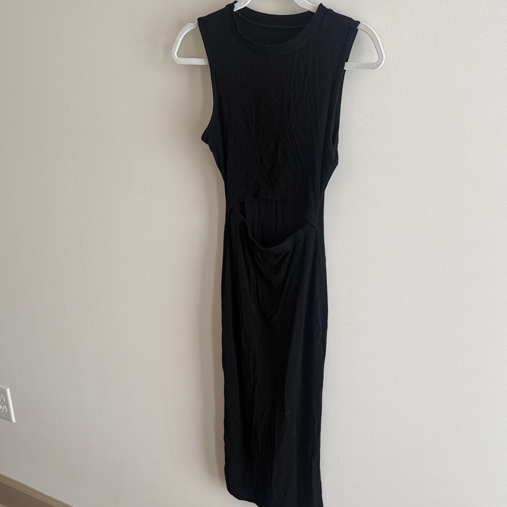 Elegant Black Sleeveless Open-Front Dress